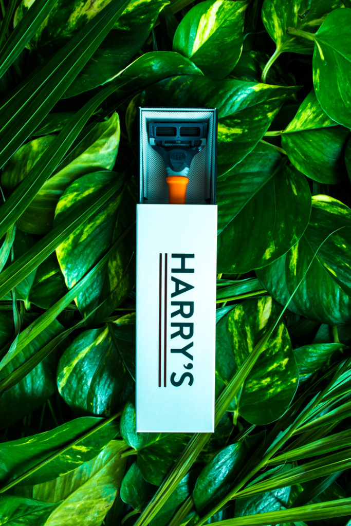 Lifestyle---Razor-box-on-leaves-(square)